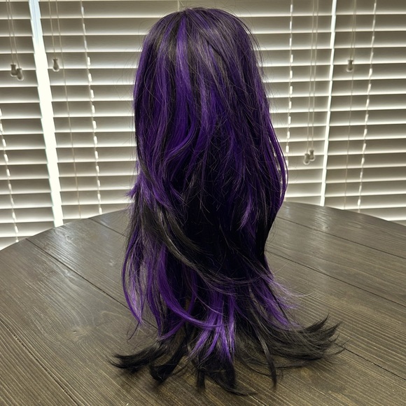 Sexy Purple and Black Wig - Picture 4 of 6
